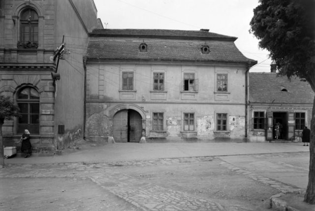 Tata, Bercsényi utca 1., Fischer ház- 1959 (Forrás: Fortepan/VÁTI Dokumentációs Központ)
